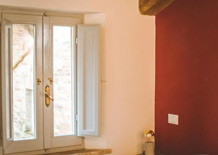 Santa Cecilia - Rooms&suite بيت ضيافة بيرودجا