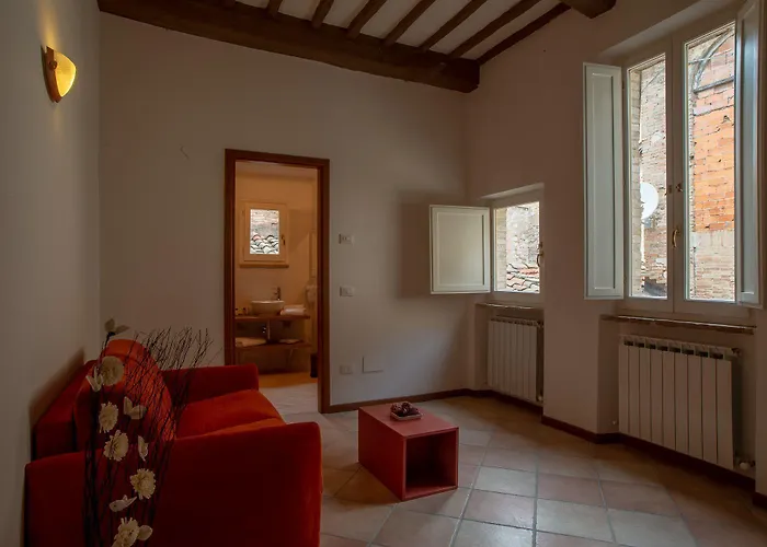 Santa Cecilia - Rooms&suite بيرودجا