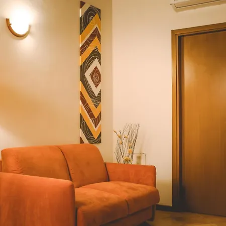 Santa Cecilia - Rooms&suite בית הארחה