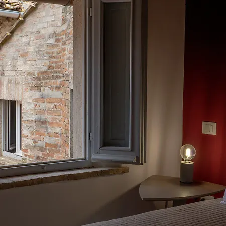 Santa Cecilia - Rooms&suite Guest house