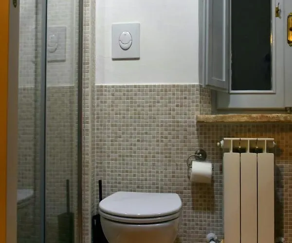 Santa Cecilia - Rooms&suite Affittacamere 4*