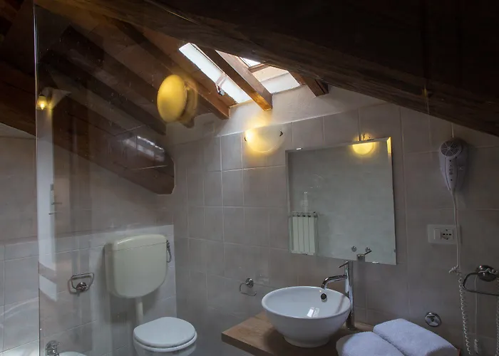 Santa Cecilia - Rooms&suite 4* פרוג'ה